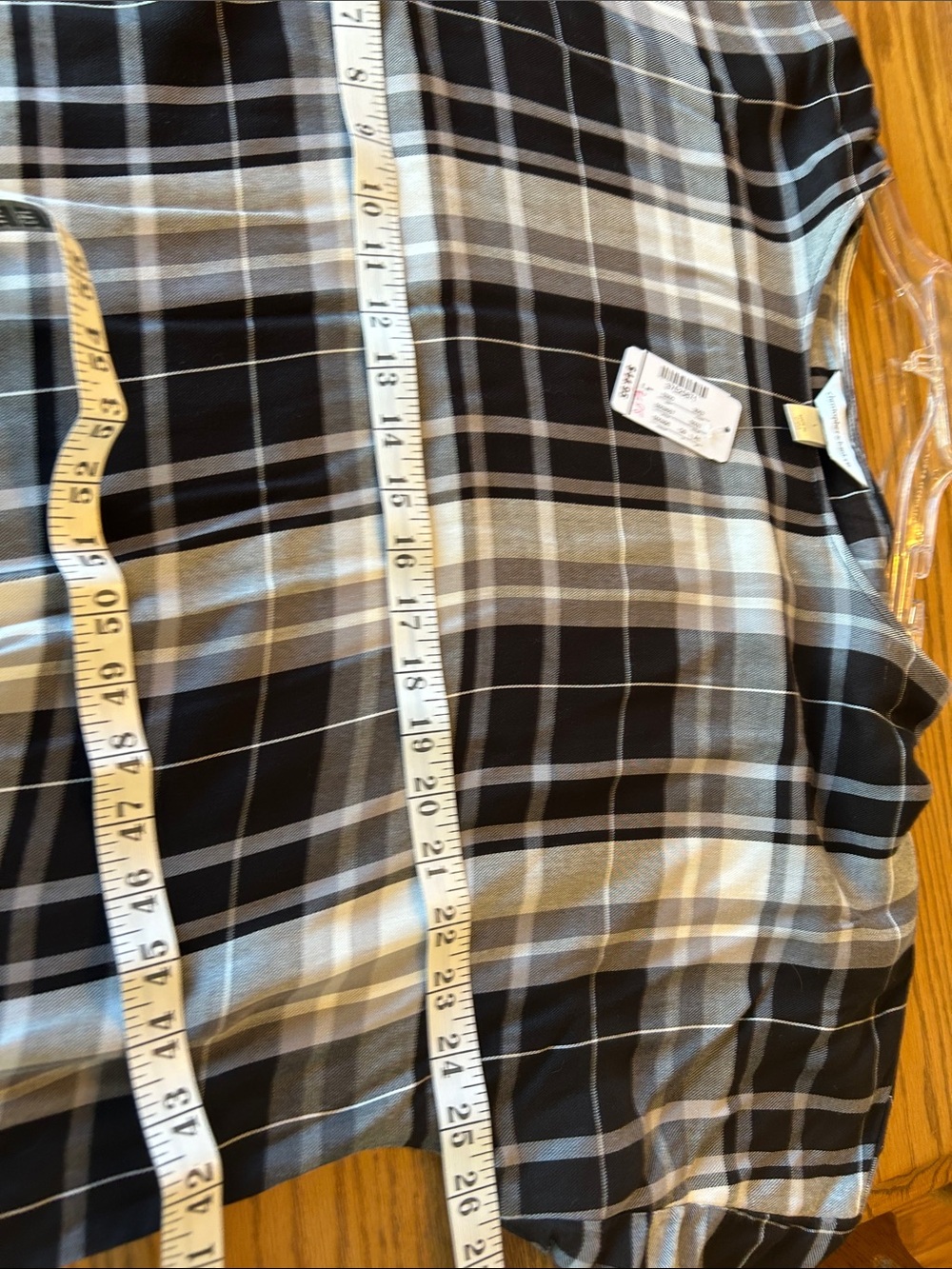 NWT Christopher & Banks Black & Gray Plaid Tie-Hem Women's Top, Size L - Picture 3 of 5